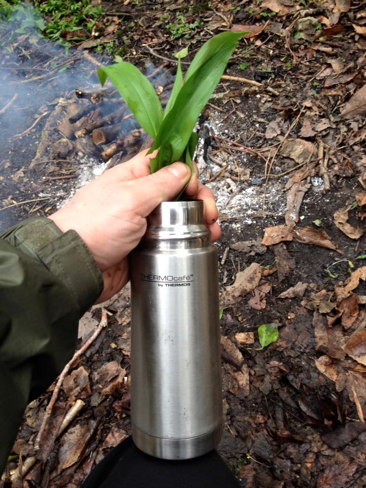 flask and garlic